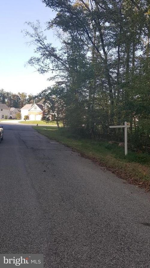 2304 Norwich Pl, UPPER MARLBORO, MD, 20774-8558 | Card Image