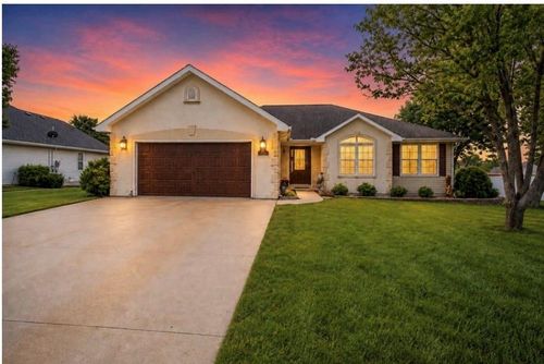 205 Aquila Dr, Cameron, MO, 64429-1499 | Card Image