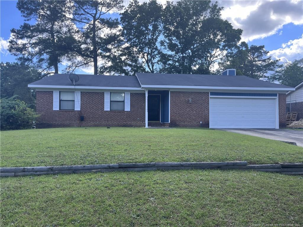 Buttermere Dr, Fayetteville, NC 28314