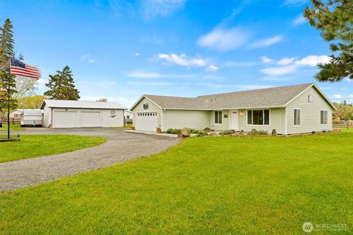 3320 Wilson Creek Rd, Ellensburg, WA, 98926-7241 | Card Image