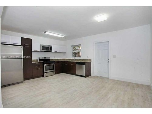 apt-1-1125 9th St, Miami Beach, FL, 33139-5627 | Card Image
