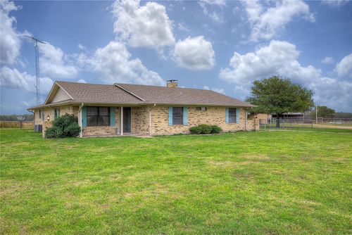 368 Fm 1566 E, Greenville, TX, 75401-1733 | Card Image