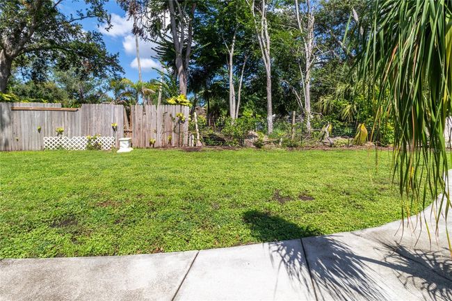 4805 Cypress Lake Ct, House other with 3 bedrooms, 2 bathrooms and null parking in SARASOTA FL | Image 32