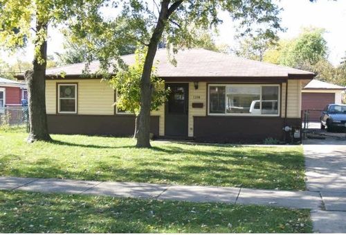 1394 Forest Pl, Calumet City, IL, 60409-6040 | Card Image