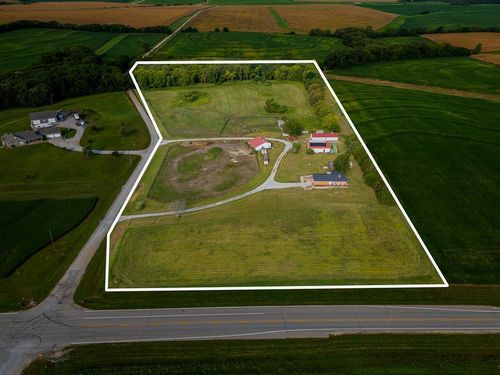 14762 175th St, Nortonville, KS, 66060-4054 | Card Image