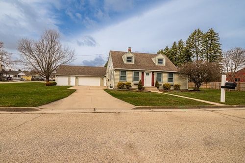 3228 Alvilda Ct, MOUNT PLEASANT, WI, 53403-3634 | Card Image