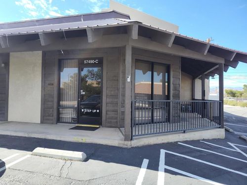 c-57492 29 Palms Hwy, Yucca Valley, CA, 92284-2936 | Card Image