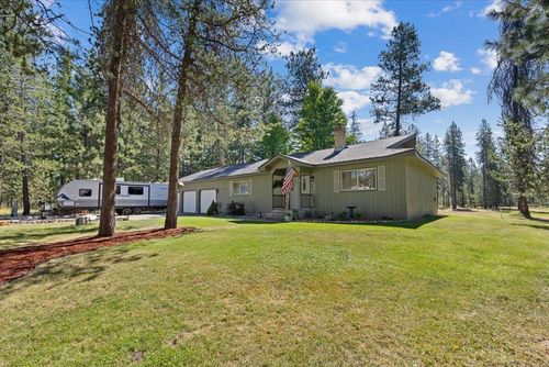 207 Eagle Dr, Chewelah, WA, 99109-9602 | Card Image