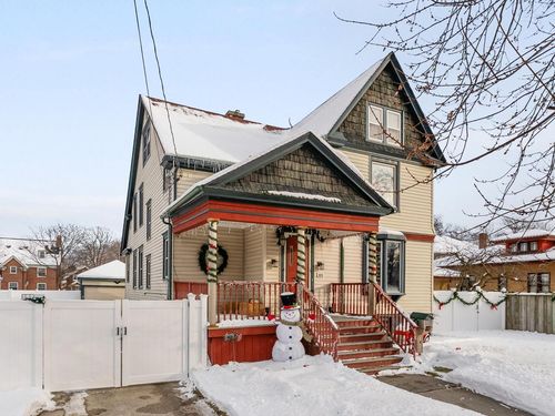 711 N 10th Street, Manitowoc, WI, 54220 | Card Image