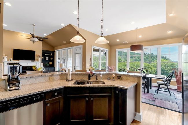 B - 105 Portside Ct, Townhouse with 3 bedrooms, 4 bathrooms and null parking in Sunset SC | Image 11