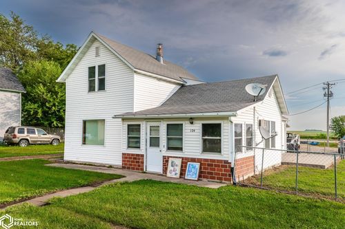 104 State Street, Liscomb, IA, 50148 | Card Image