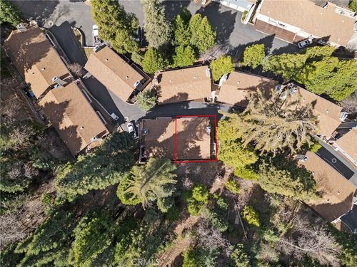315 Canyon Crest Ln, Lake Arrowhead, CA, 92352 | Card Image