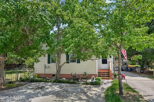 2821 Penn St, Wilmington, NC, 28412-6323 | Card Image