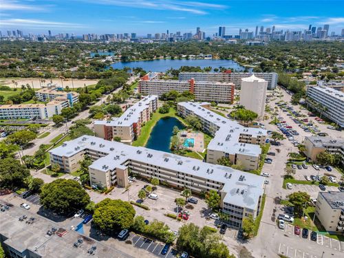 1-1690 Ne 191st St, Miami, FL, 33179-4103 | Card Image