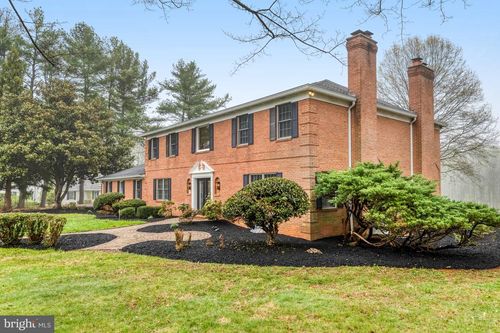3819 Delashmutt Dr, HAYMARKET, VA, 20169-1819 | Card Image