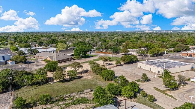 720 N New Rd, Home with 0 bedrooms, 0 bathrooms and null parking in Waco TX | Image 29