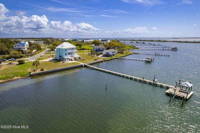 389 Live Oak Rd, House other with 3 bedrooms, 3 bathrooms and null parking in Newport NC | Image 83