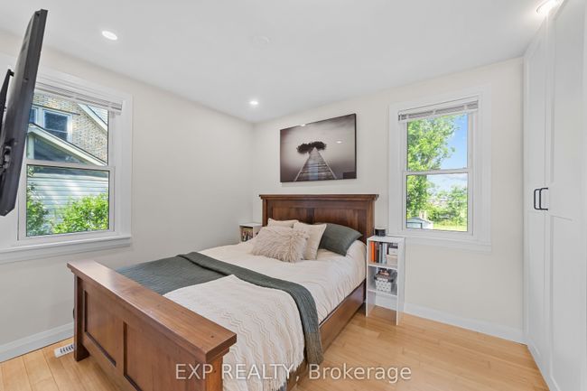 33202 Back St, House other with 3 bedrooms, 2 bathrooms and 4 parking in Iona Station ON | Image 12