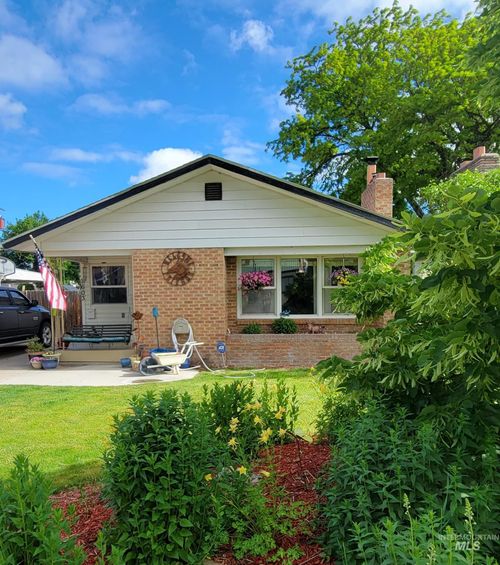 1603 Kimes St, Twin Falls, ID, 83301-6946 | Card Image