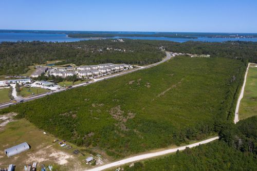2268 Highway 172, Sneads Ferry, NC, 28460 | Card Image