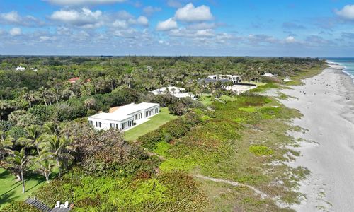15 S Beach Rd, Jupiter Island, FL, 33455-2227 | Card Image