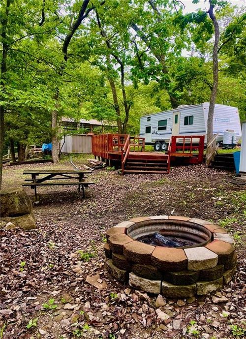 493 Sw Lakeside Dr, La Cygne, KS, 66040 | Card Image
