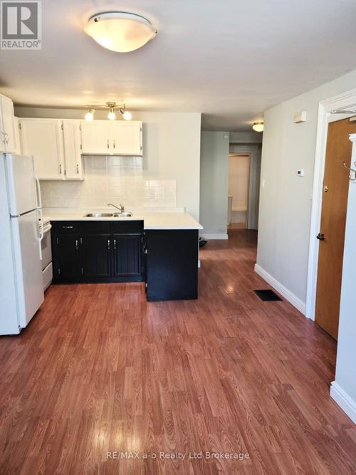 3-26 Stanley Street, London South (South F), ON, N6C1B1 | Card Image