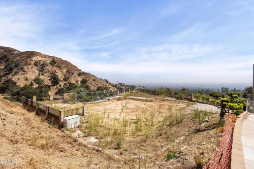1304 Rubio Vista Rd, Altadena, CA, 91001-1536 | Card Image