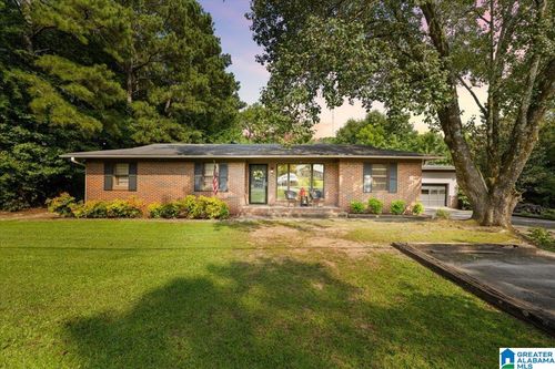 903 Park Ave, ONEONTA, AL, 35121-2544 | Card Image
