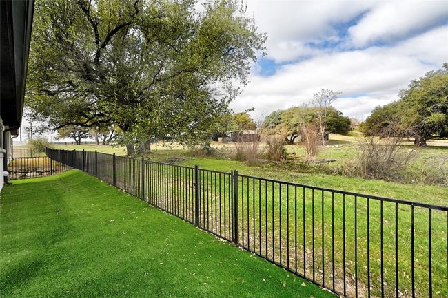View of yard with fence | Image 34