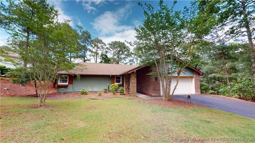 10 Emerald Ln, Pinehurst, NC, 28374-9144 | Card Image