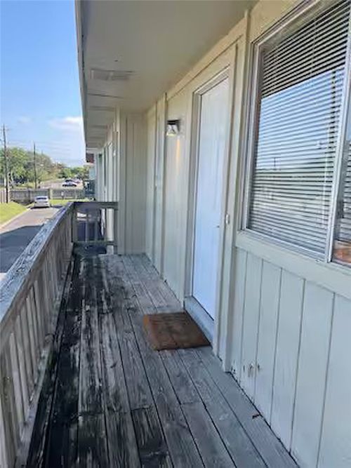 3-6148 Hidden Oaks, Corpus Christi, TX, 78412-5640 | Card Image