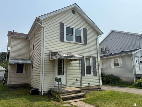 717 Bacon St, Monroe, MI, 48161-1526 | Card Image