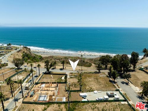 15363 Via De Las Olas, Pacific Palisades, CA, 90272 | Card Image