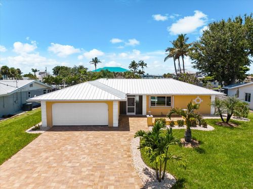 1460 Deer Creek Dr, Englewood, FL, 34223-4218 | Card Image