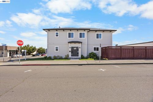 47 47 N Second Street, Rio Vista, CA, 94571 | Card Image