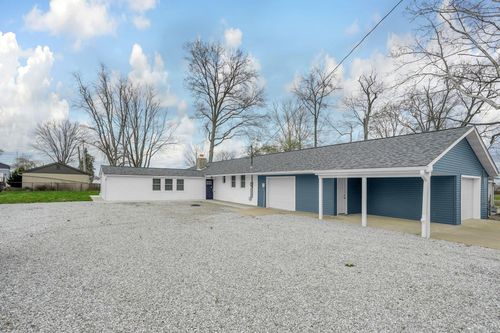 3222 Cottonwood Ct Ne, Millersport, OH, 43046-9626 | Card Image