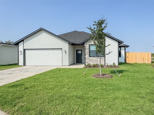 530 Lacy Ln, Greenville, TX, 75402 | Card Image