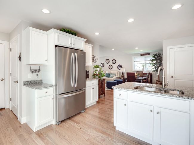 15 Pasture Ln, Condo with 2 bedrooms, 2 bathrooms and null parking in Nashua NH | Image 15