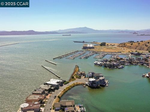 1460 Sandpiper Spit, Richmond, CA, 94801-4100 | Card Image