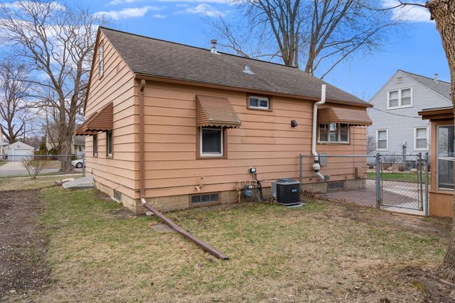 9-web-or-mls-1603-4th-ave-nw.jpg | Image 9
