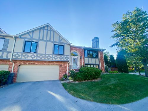 9241 Windsor Pkwy, Tinley Park, IL, 60487-7358 | Card Image