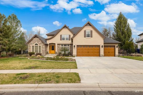 566 E Greencreek Ct, Eagle, ID, 83616-3876 | Card Image