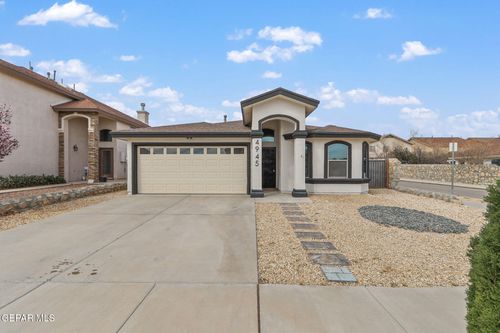 4945 Silver Ranch Ave, El Paso, TX, 79934-2856 | Card Image