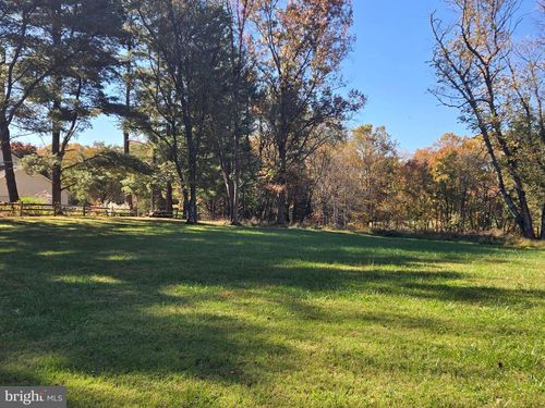 15204 Water Oak Dr, GAITHERSBURG, MD, 20878-3546 | Card Image