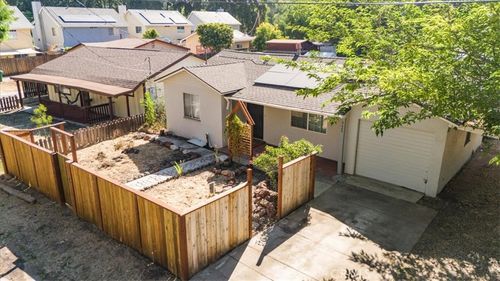 6685 Navajoa Ave, Atascadero, CA, 93422-4144 | Card Image
