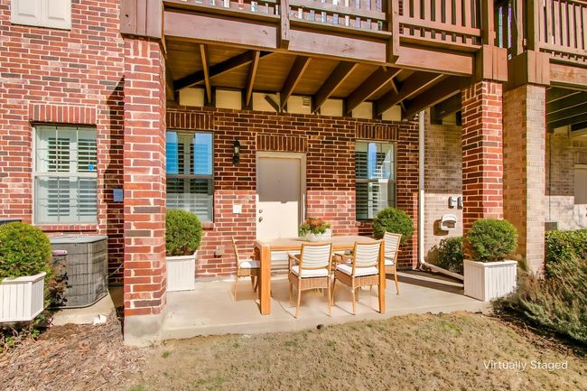 Outdoor Patio Virtual | Image 35