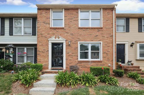 apt-c-9403 Lexington Cir, Charlotte, NC, 28213-8217 | Card Image