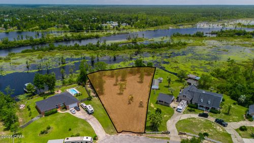 5914 Oakridge Ct, Youngstown, FL, 32466-2678 | Card Image