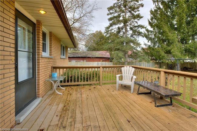 33 Golf Course Rd, House other with 3 bedrooms, 1 bathrooms and 6 parking in Conestogo ON | Image 15